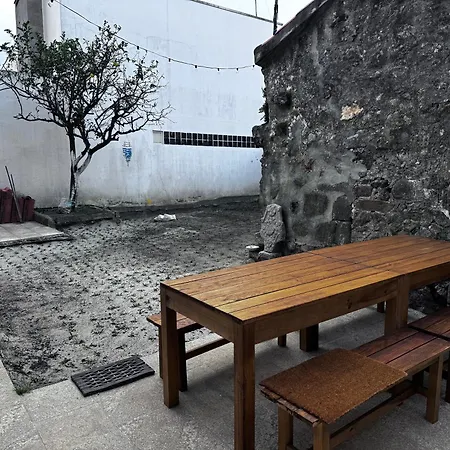 Santiago De Boutique & *